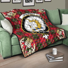 Stewart of Appin Modern Tartan Crest Premium Quilt - Gold Thistle Style