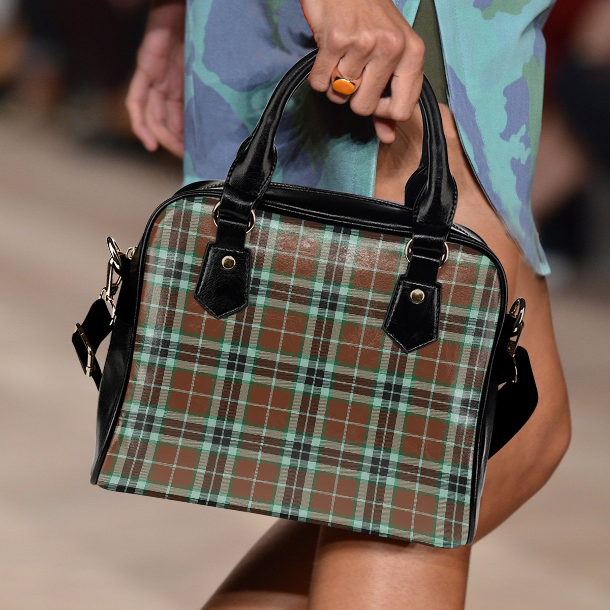 Thomson Hunting Modern Tartan Shoulder Handbags
