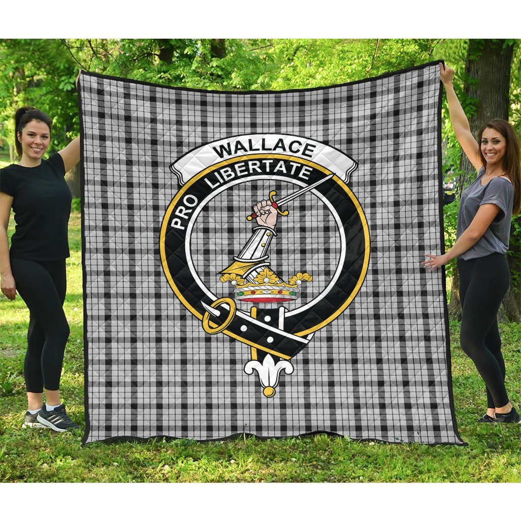 Wallace Dress Tartan Crest Quilt