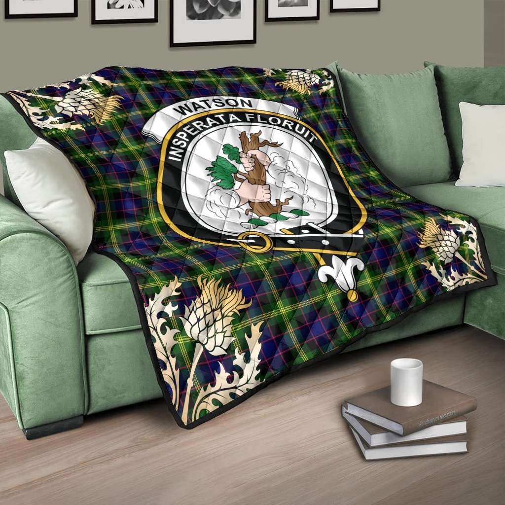 Watson Modern Tartan Crest Premium Quilt - Gold Thistle Style