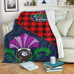 Wemyss Tartan Crest Premium Blanket - Thistle Style