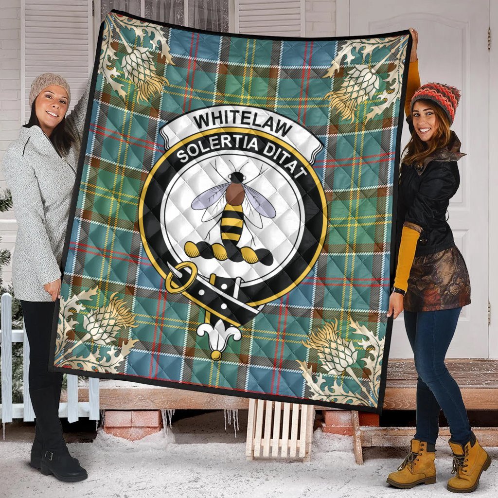 Whitelaw Tartan Crest Premium Quilt - Gold Thistle Style