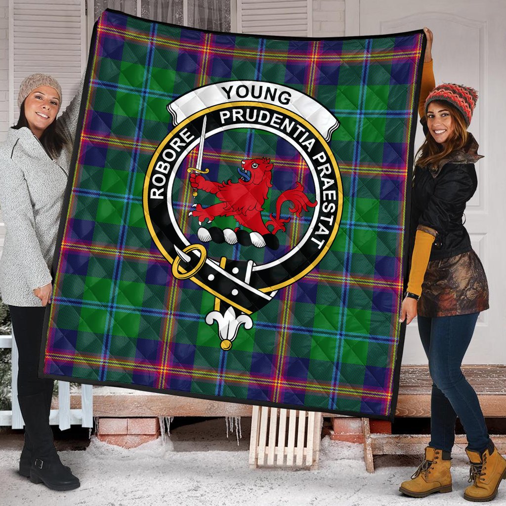 Young Modern Tartan Crest Quilt