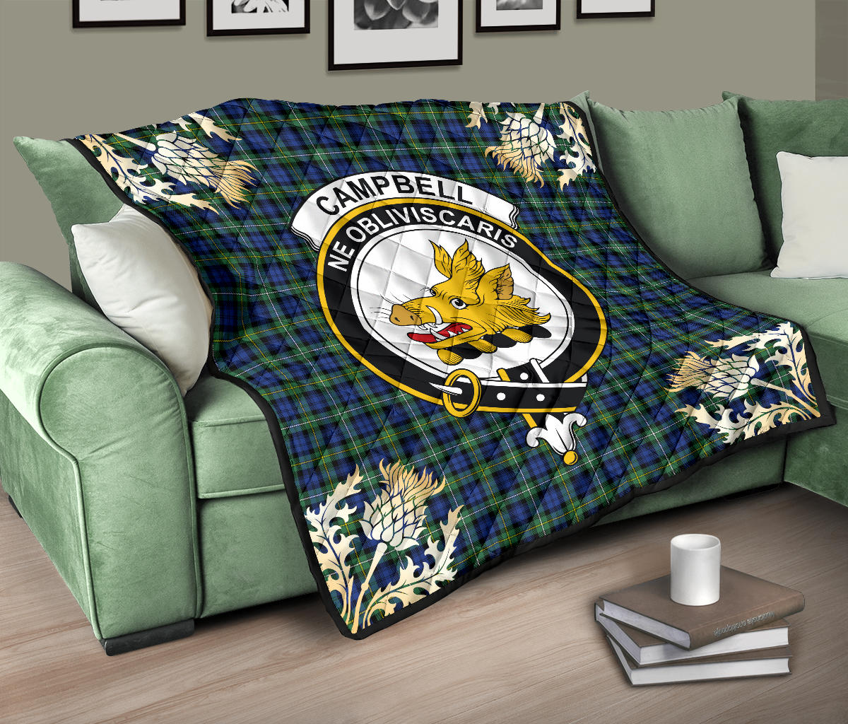 Campbell Argyll Ancient Tartan Crest Premium Quilt - Gold Thistle Style - SP