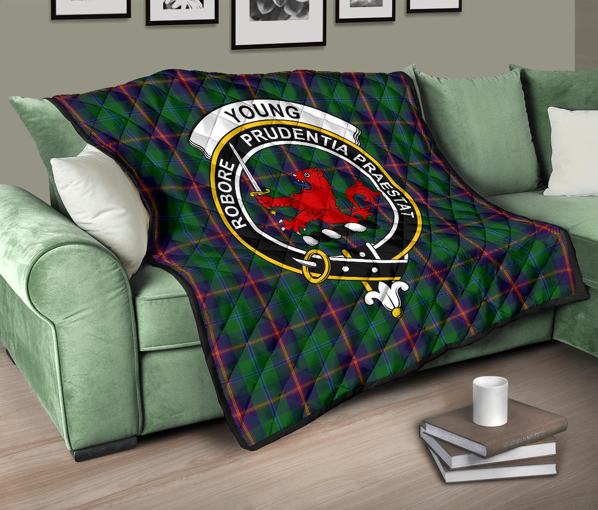 Young Tartan Crest Quilt - SP