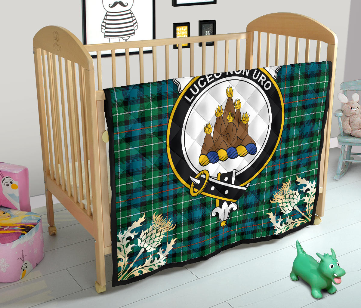 MacKenzie Ancient Tartan Crest Premium Quilt - Gold Thistle Style SP