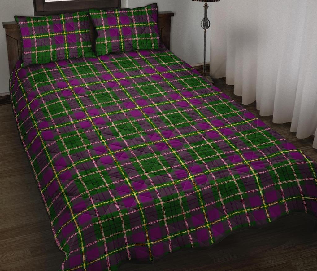 Taylor Tartan Quilt Bed Set