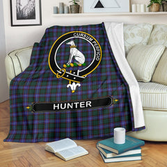 Hunter Tartan Crest Blanket - 3 Sizes