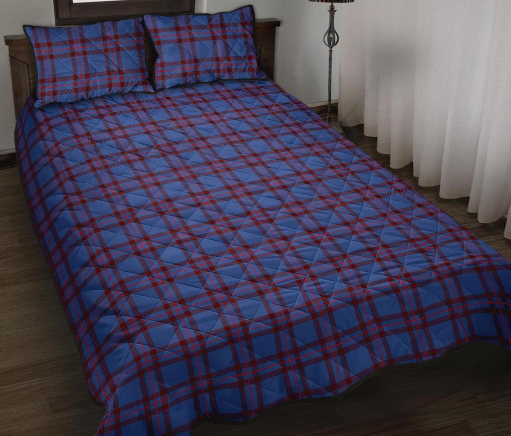 Elliot Modern Tartan Quilt Bed Set