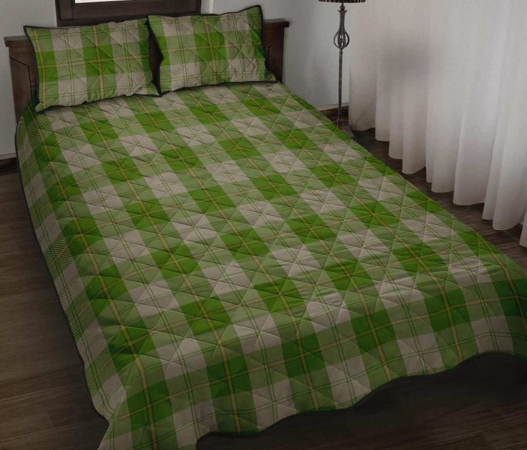 Cunningham Dress Green Dancers Tartan Quilt Bed Set