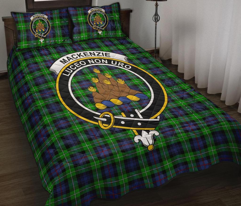 Mackenzie Tartan Crest Quilt Bed Set