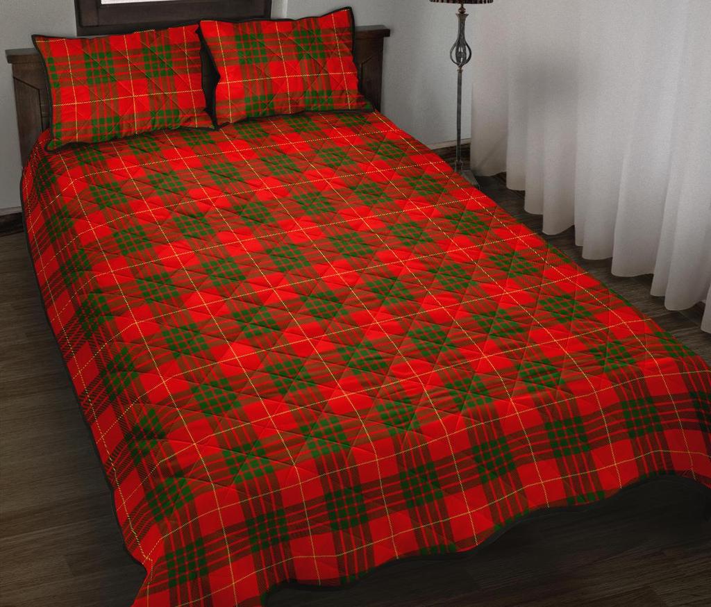 Cameron Modern Tartan Quilt Bed Set