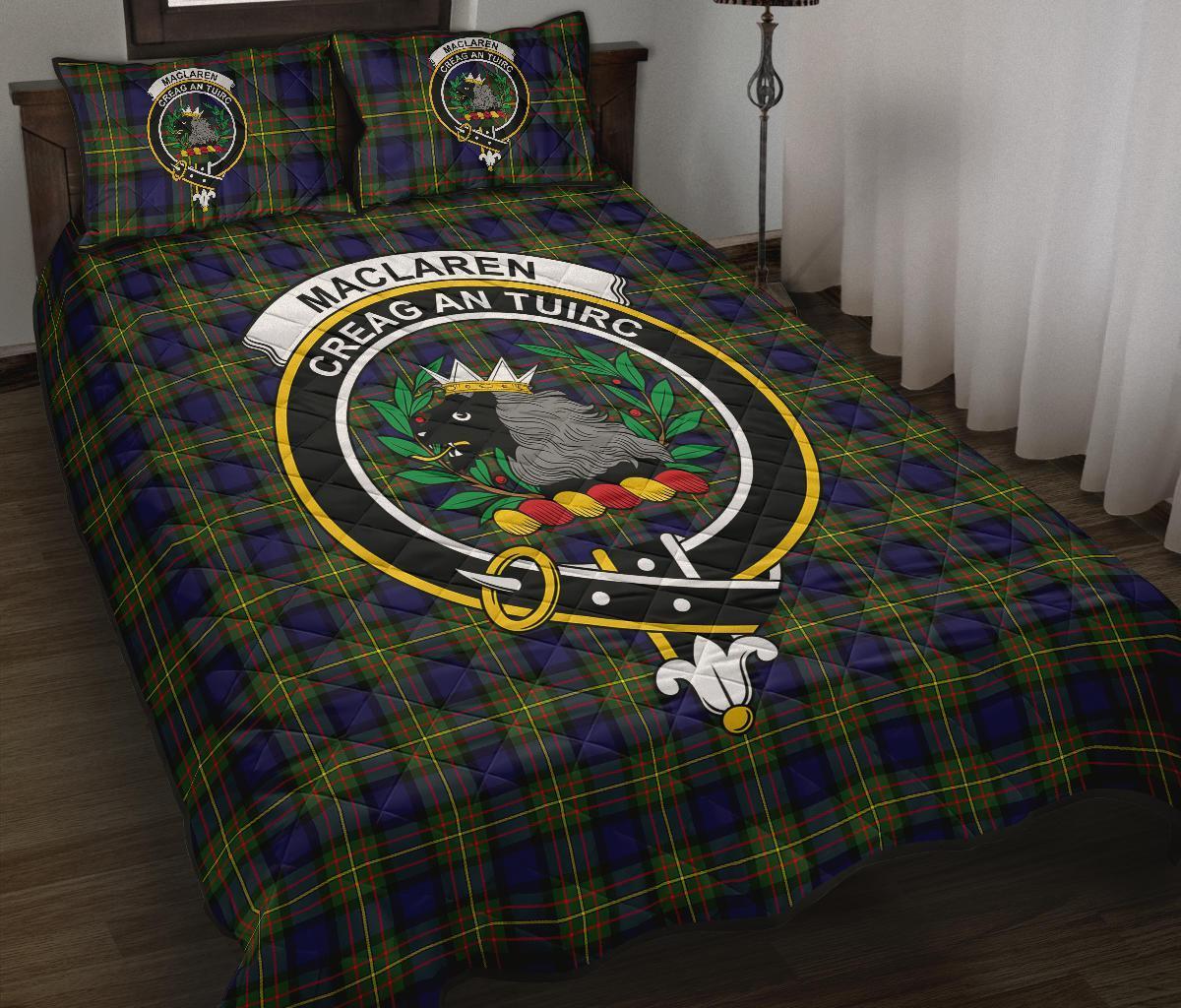 MacLaren Modern Tartan Crest Quilt Bed Set