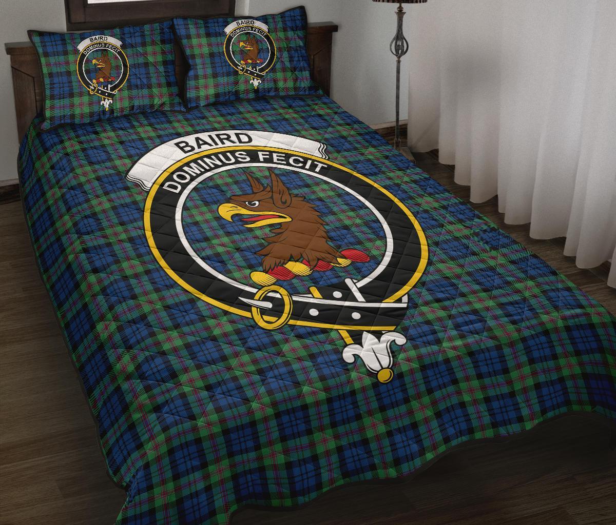 Baird Ancient Tartan Crest Quilt Bed Set