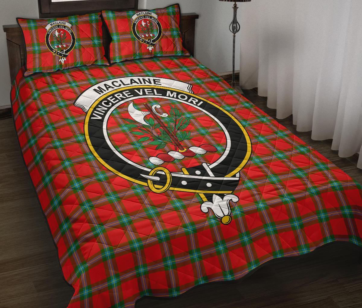 MacLaine of Loch Buie Tartan Crest Quilt Bed Set