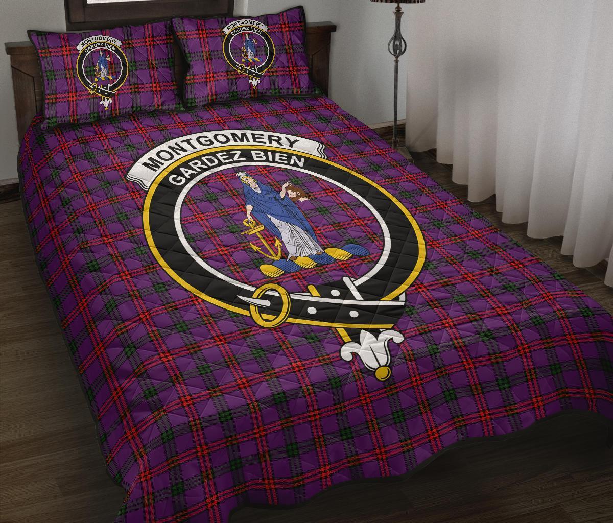 Montgomery Modern Tartan Crest Quilt Bed Set