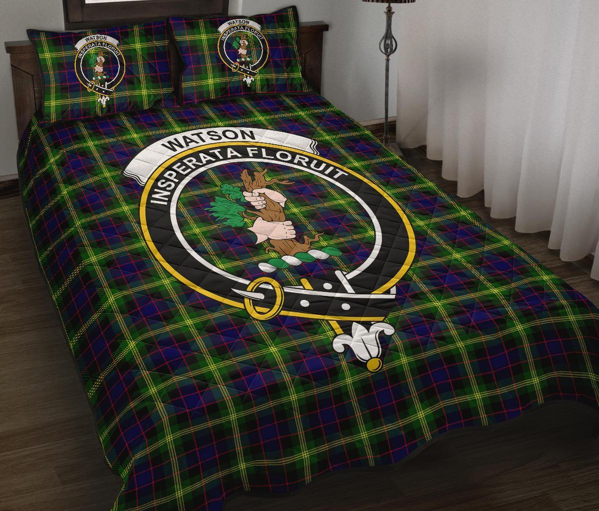 Watson Modern Tartan Crest Quilt Bed Set