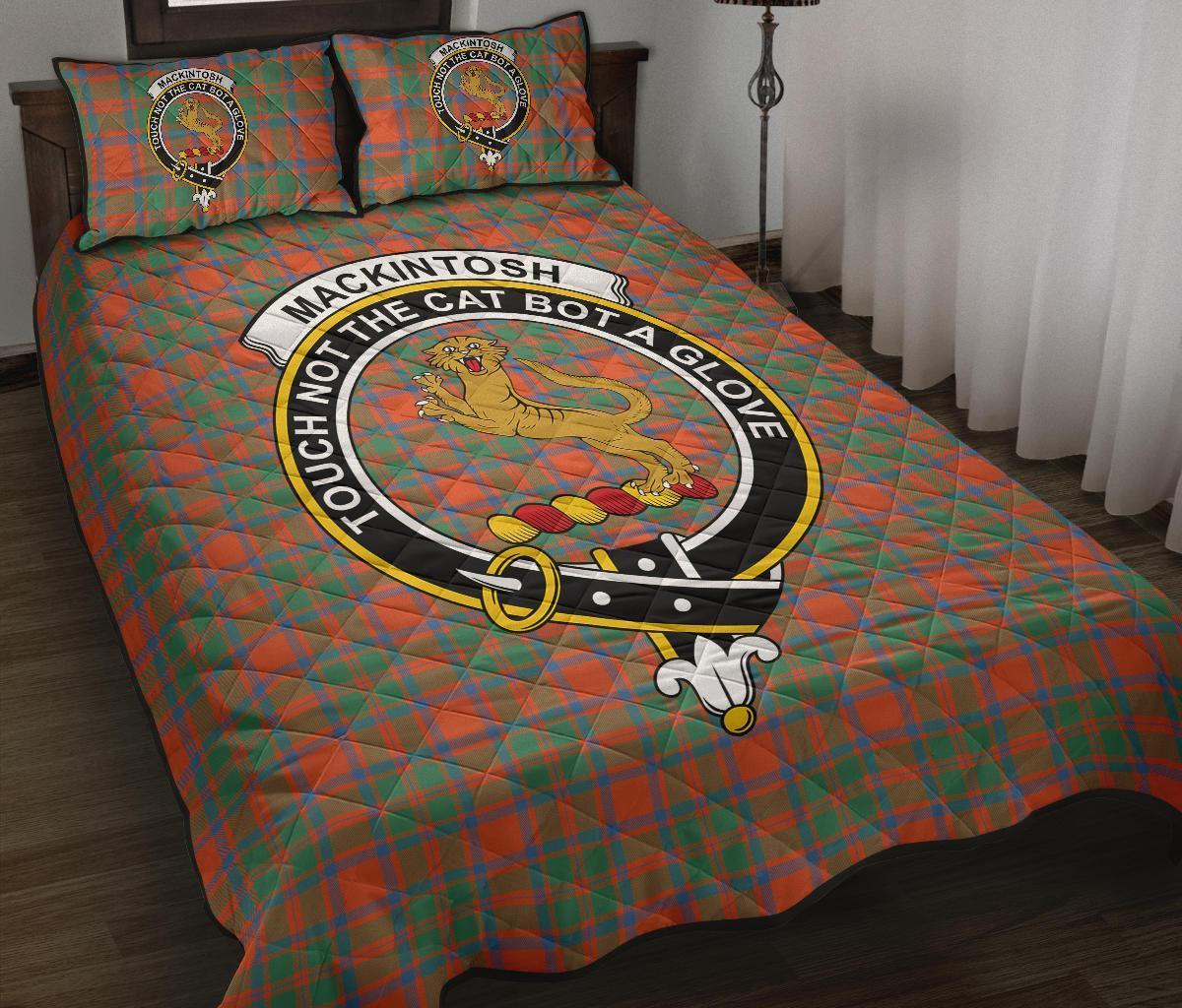 MacKintosh Ancient Tartan Crest Quilt Bed Set