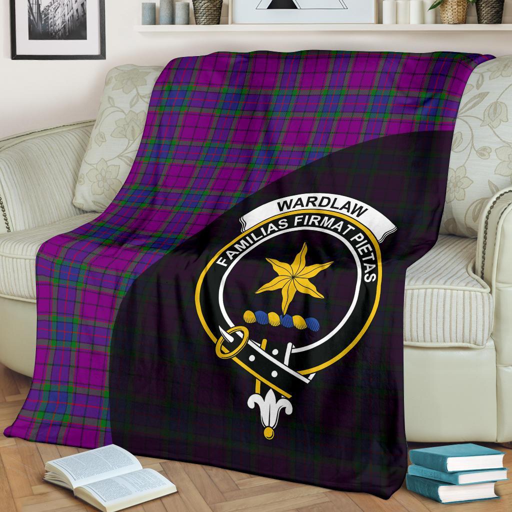 Wardlaw Modern Tartan Crest Blanket Wave Style