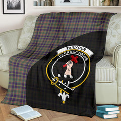 Taylor Weathered Tartan Crest Blanket Wave Style