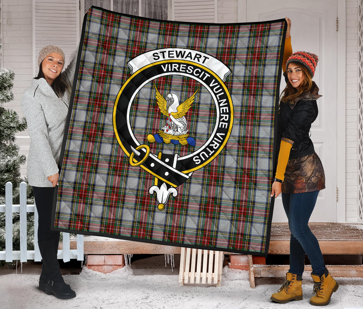Stewart Dress Tartan Crest Quilt - SP