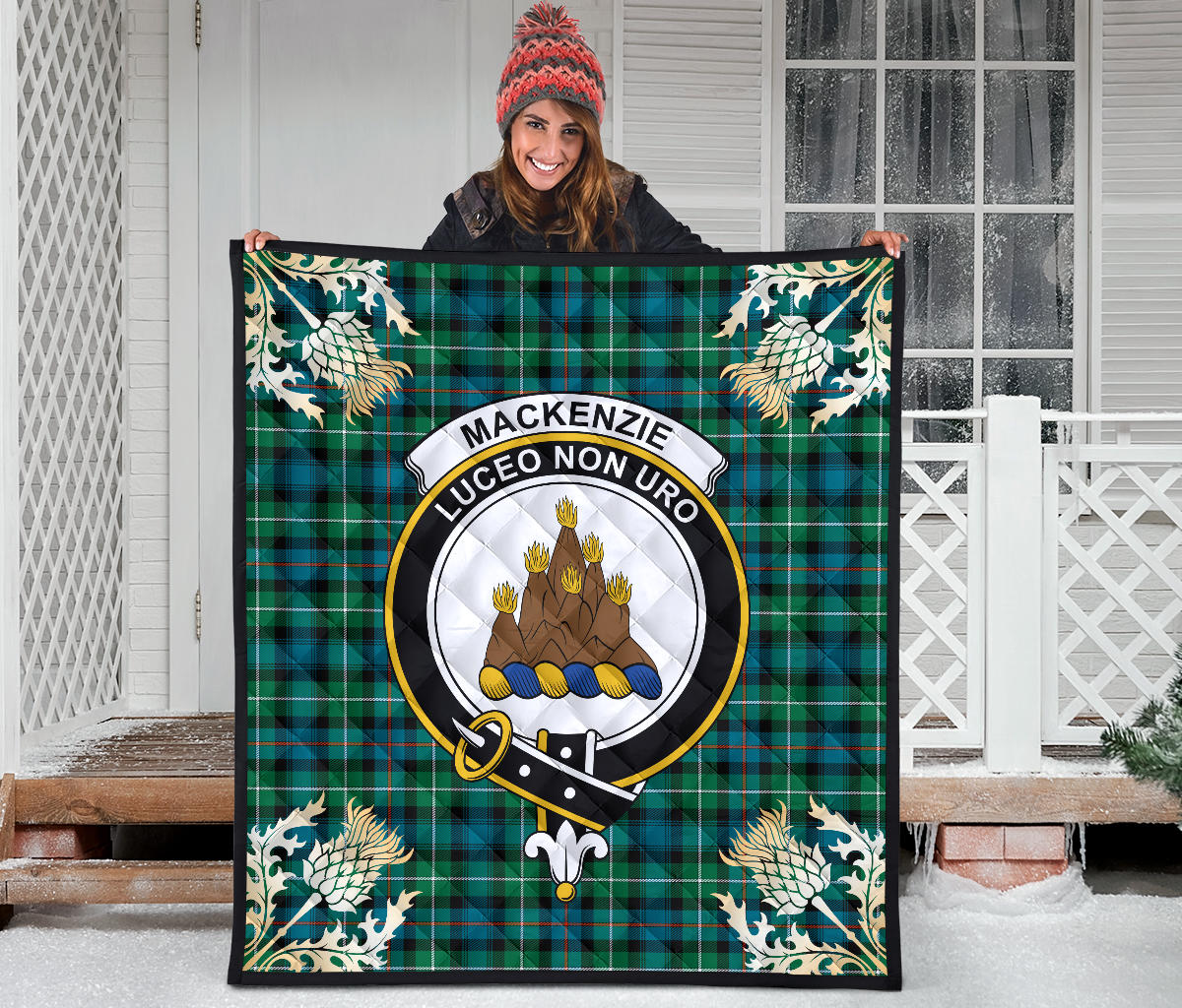 MacKenzie Ancient Tartan Crest Premium Quilt - Gold Thistle Style SP