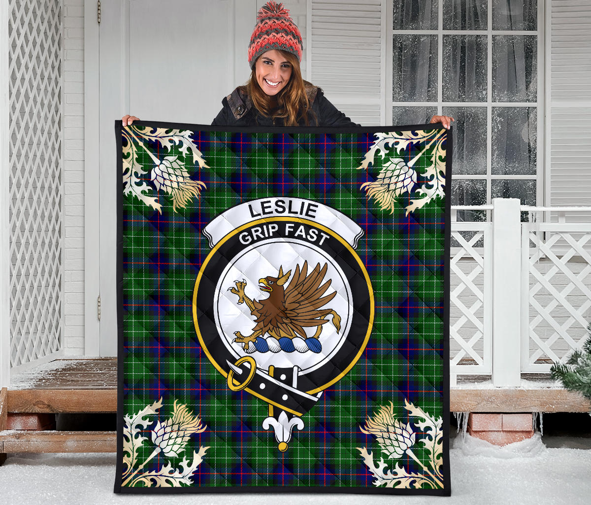 Leslie Hunting Tartan Crest Premium Quilt - Gold Thistle Style - SP
