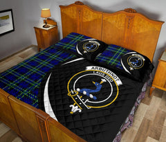 Arbuthnot Modern Tartan Crest Circle Style Quilt Bed Set