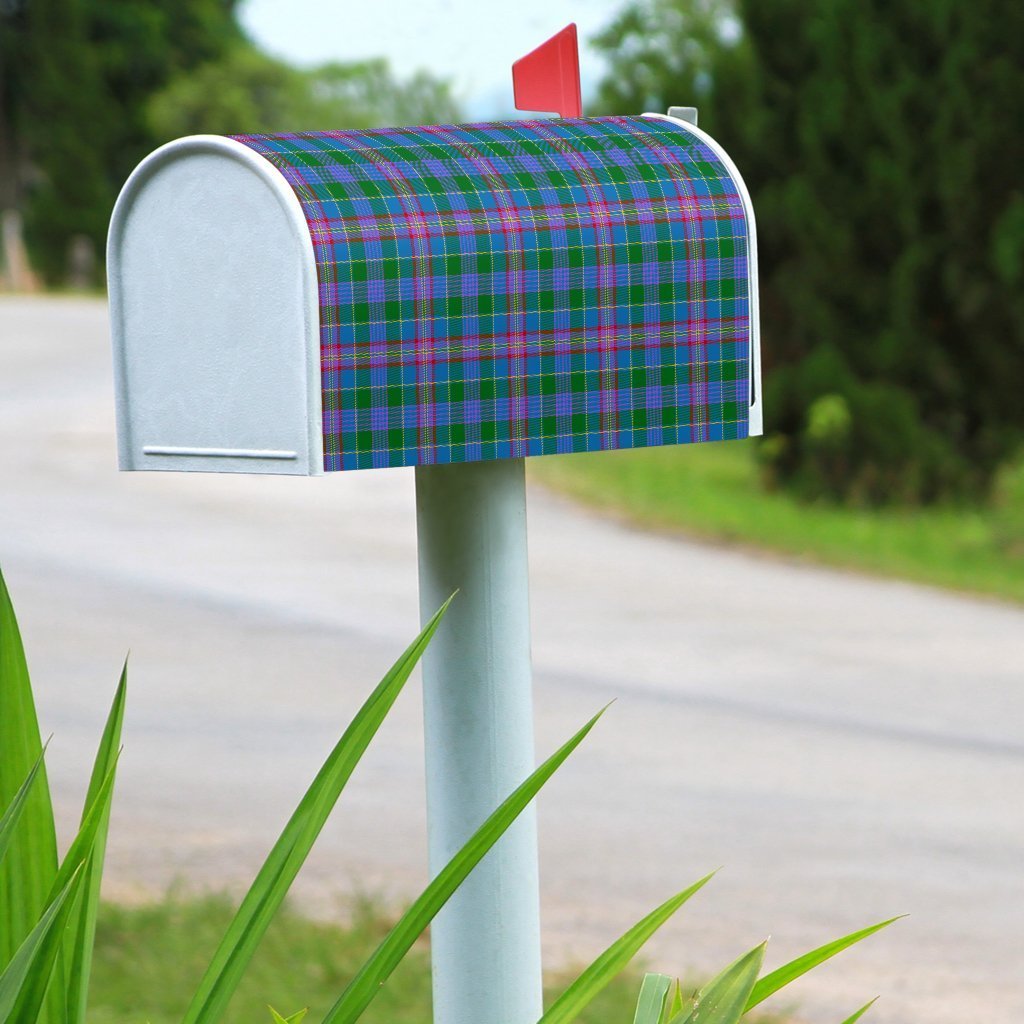 Ralston Tartan Mailbox