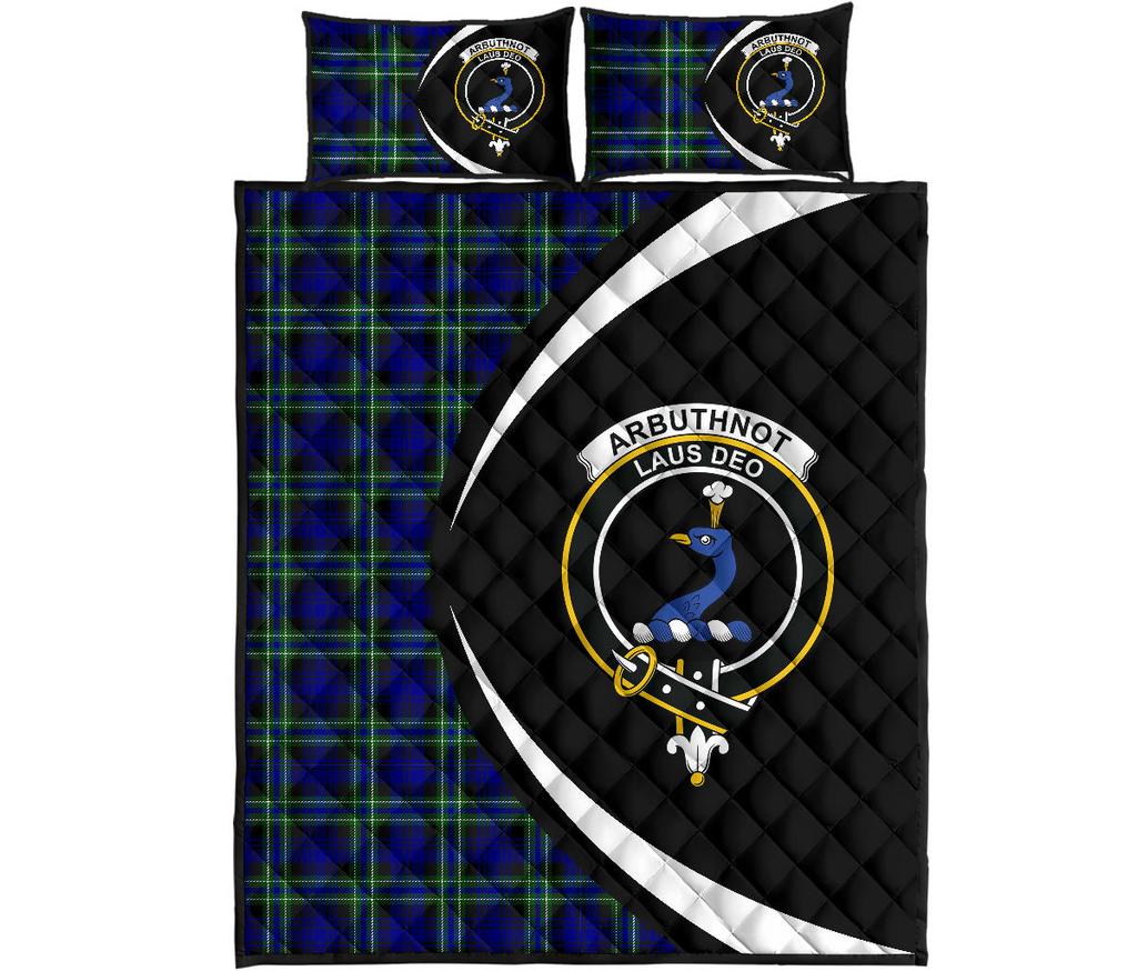 Arbuthnot Modern Tartan Crest Circle Style Quilt Bed Set