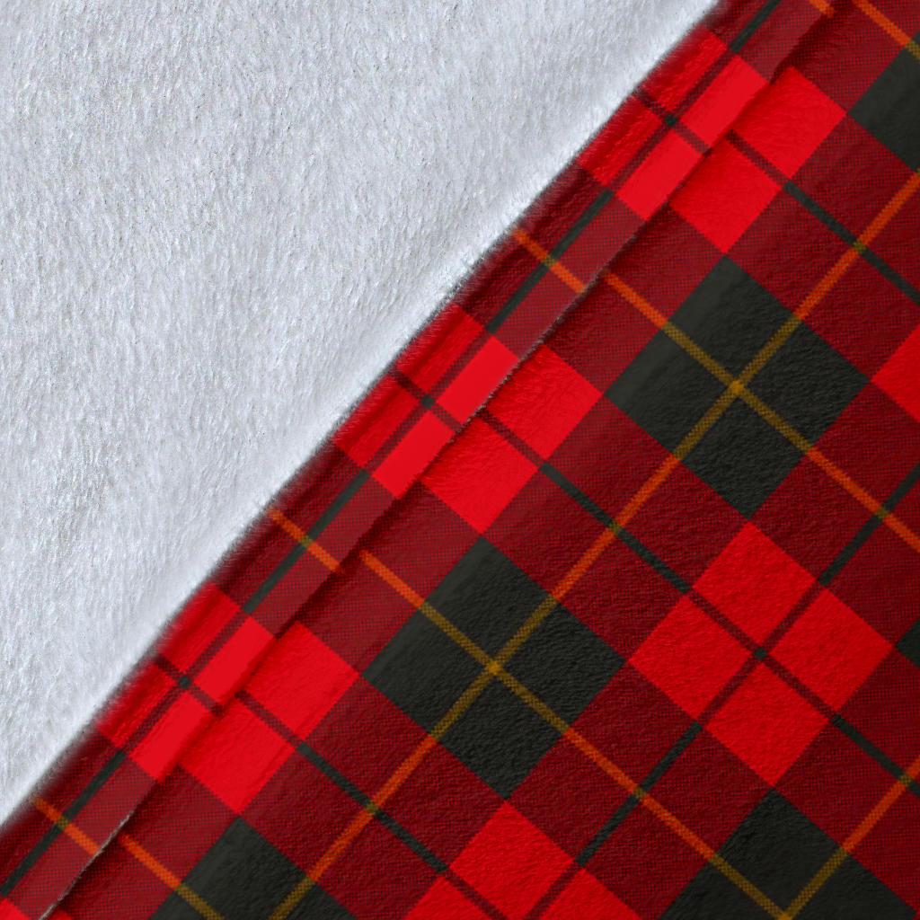 Wallace Weathered Tartan Crest Blankets Wave Style