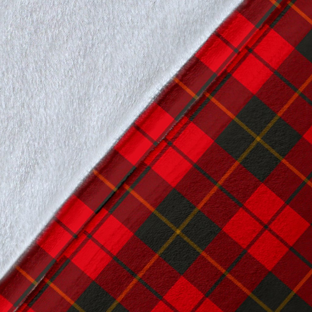 Wallace Tartan Crest Blankets