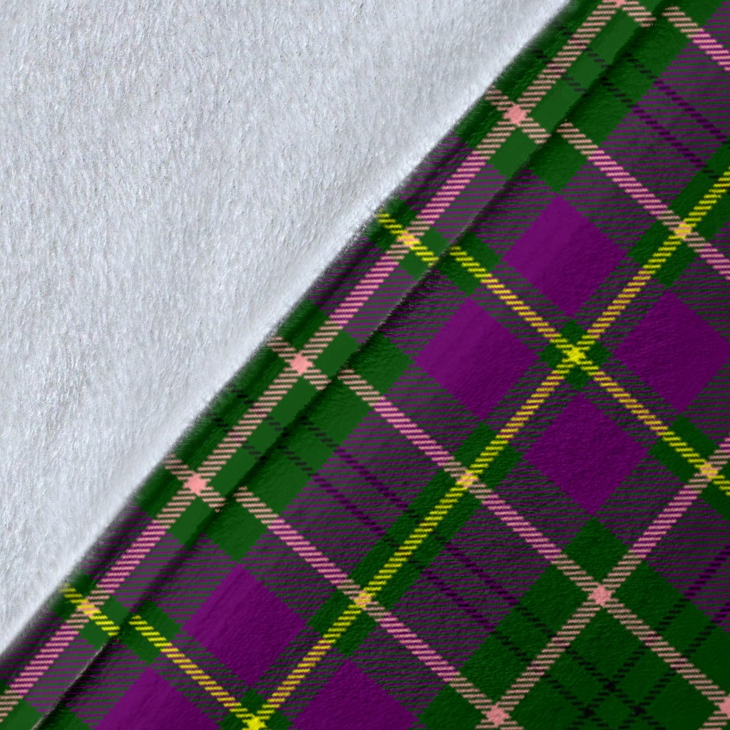 Taylor (Tailyour) Tartan Crest Blanket - 3 Sizes