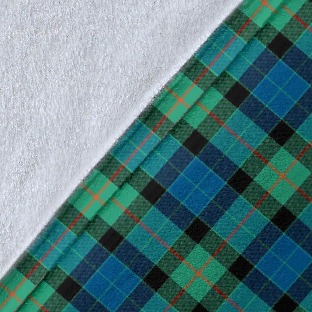 Gunn Ancient Family Tartan Crest Blanket - 3 Sizes