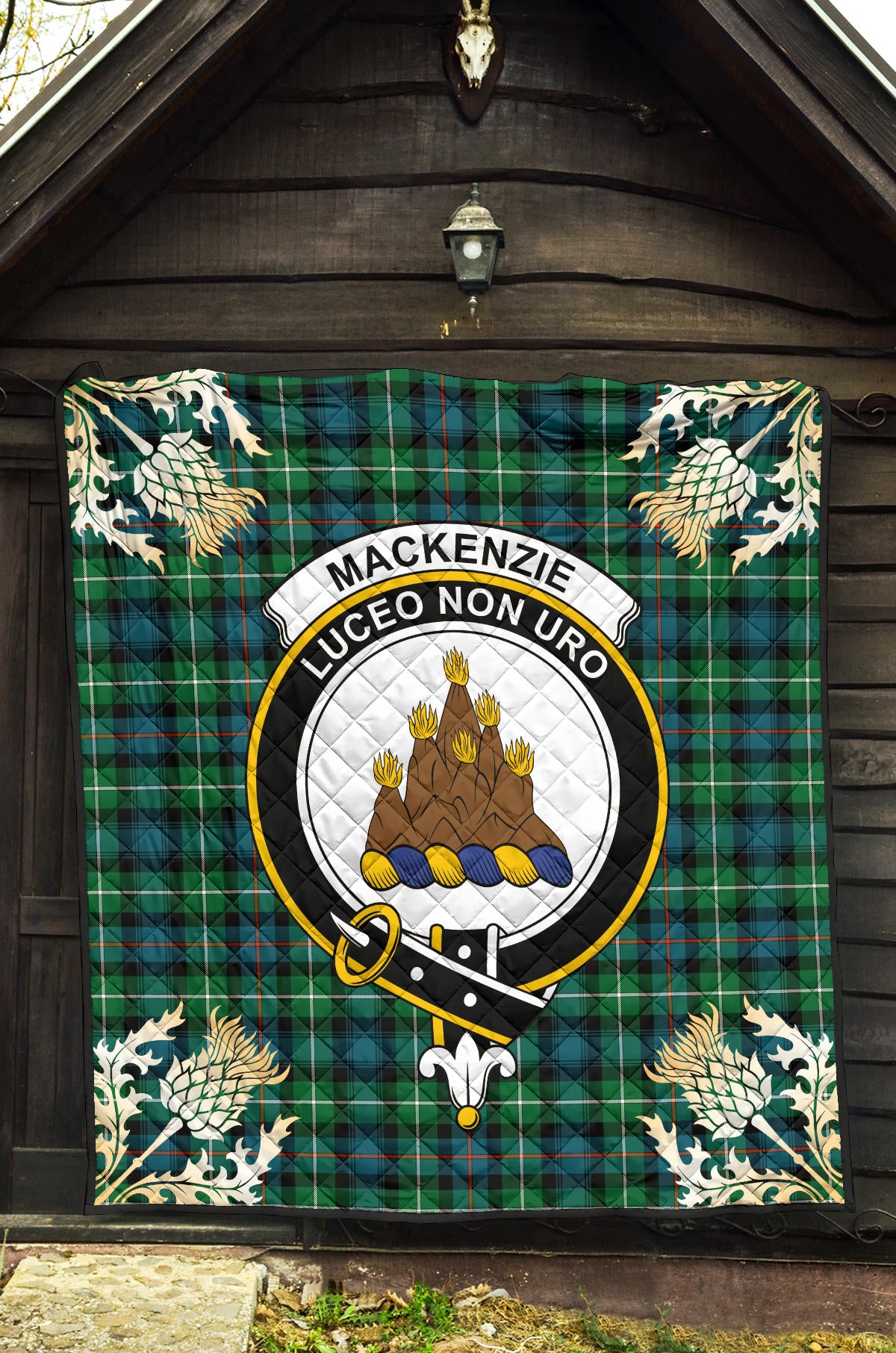 MacKenzie Ancient Tartan Crest Premium Quilt - Gold Thistle Style SP
