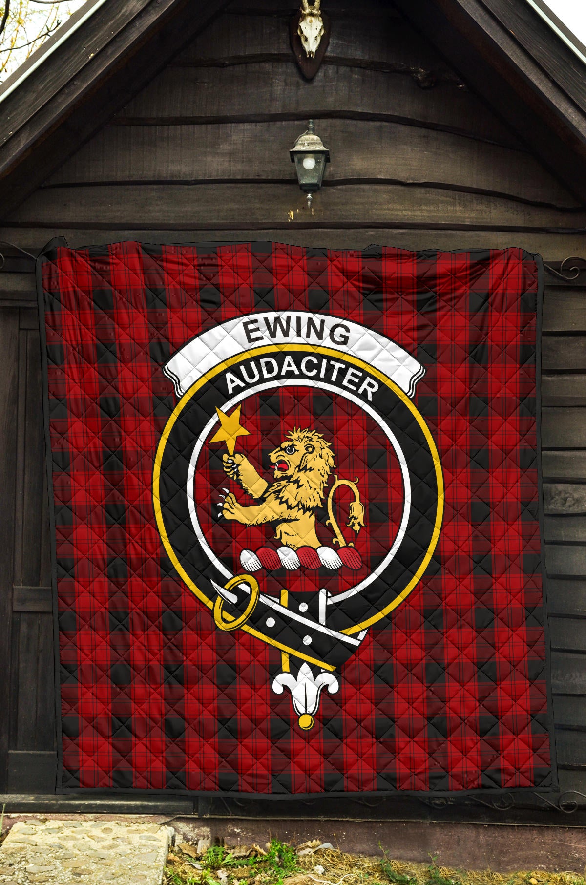 Ewing Tartan Crest Quilt - SP