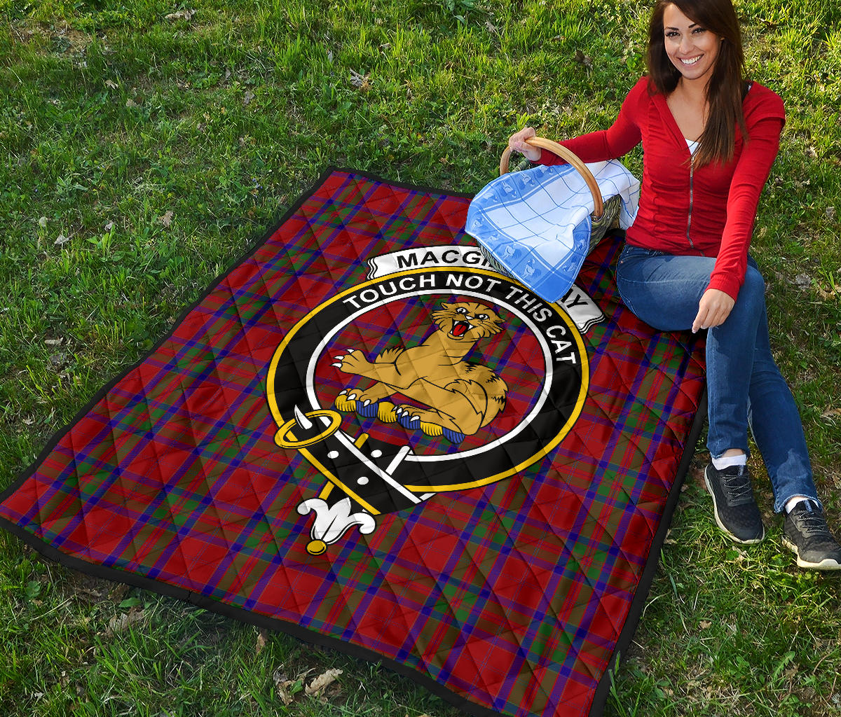 MacGillivray Tartan Crest Quilt - SP