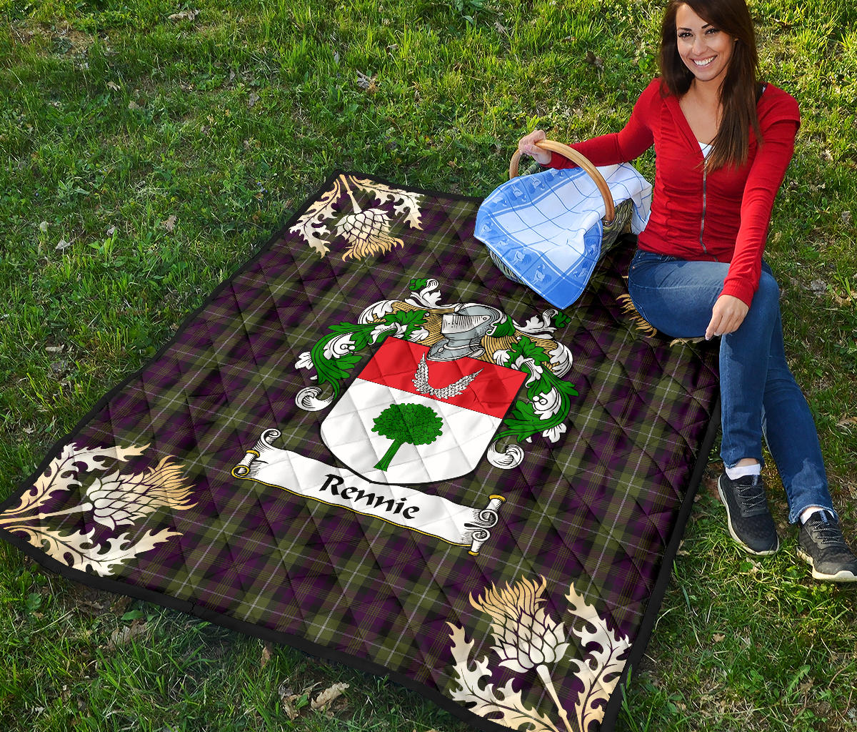 Rennie Family Coat of Arms Tartan Premium Quilt - Gold Thistle Style SP
