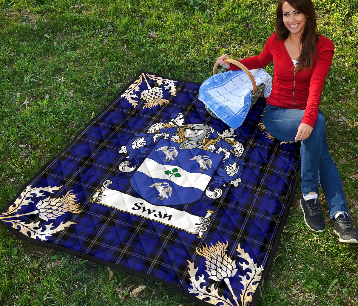Swan Tartan Crest Premium Quilt - Gold Thistle Style SP