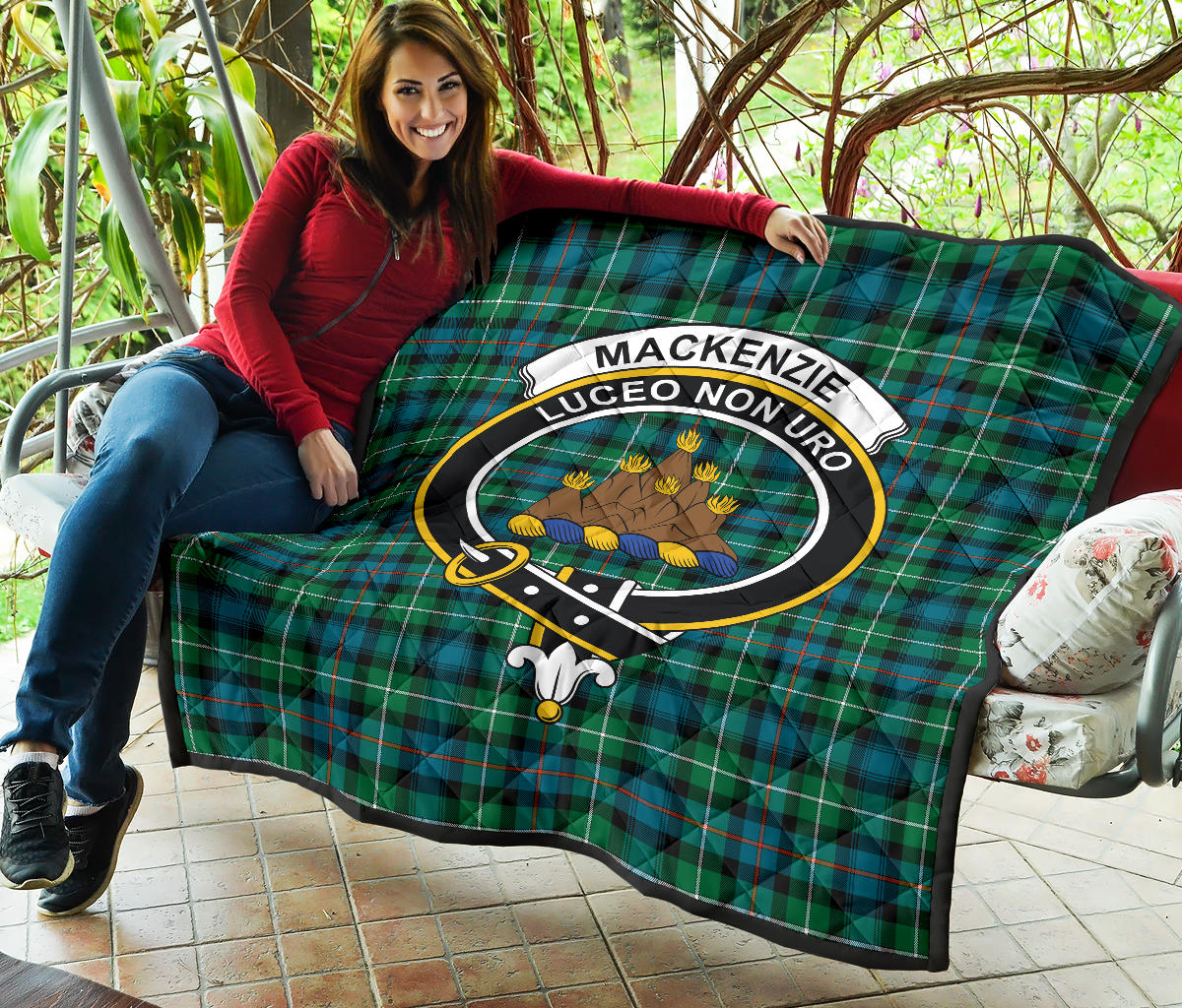 MacKenzie Ancient Family Tartan Crest Quilt - SP
