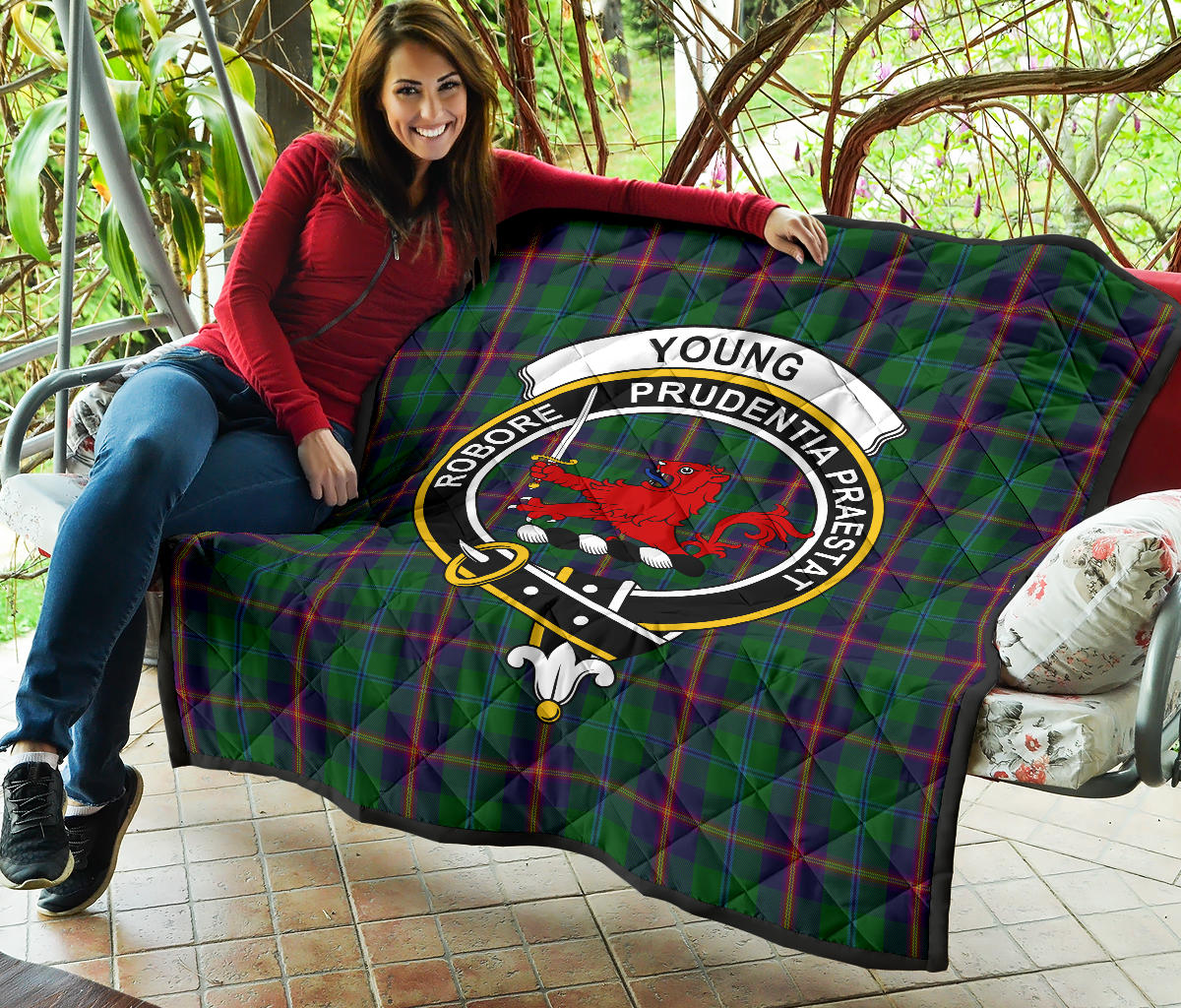 Young Tartan Crest Quilt - SP