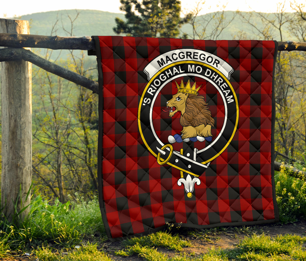 Rob Roy Macgregor Tartan Crest Quilt - SP