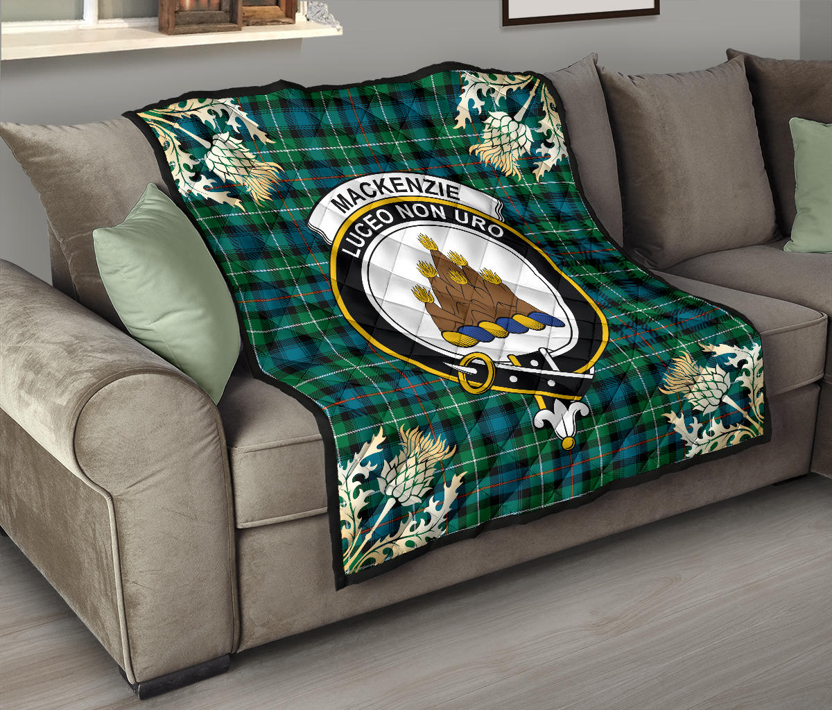 MacKenzie Ancient Tartan Crest Premium Quilt - Gold Thistle Style SP